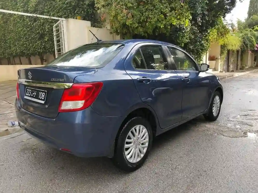 Suzuki Dzire - Vue 4