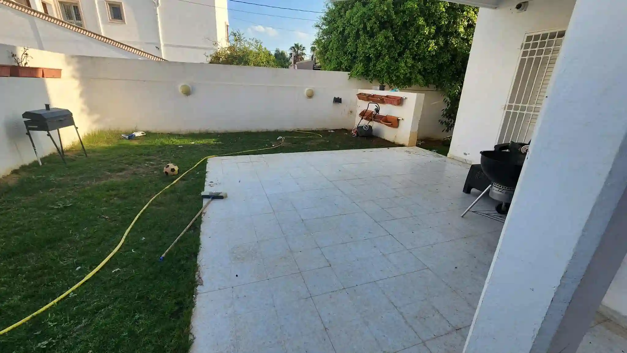 Villa Plus 3 Appartements à L'aouina à Ain Zaghouan - Vue 1
