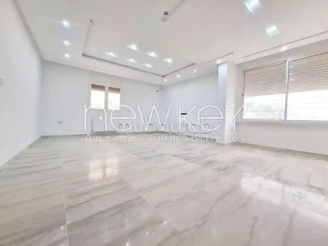 Etage de Villa S2 Indépendant Près du Parc à La Soukra - Vue 1