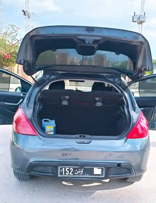 Peugeot 308 Essence 2011 - Vue 4