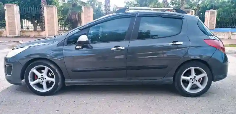 Peugeot 308 Essence 2011 - Vue 7