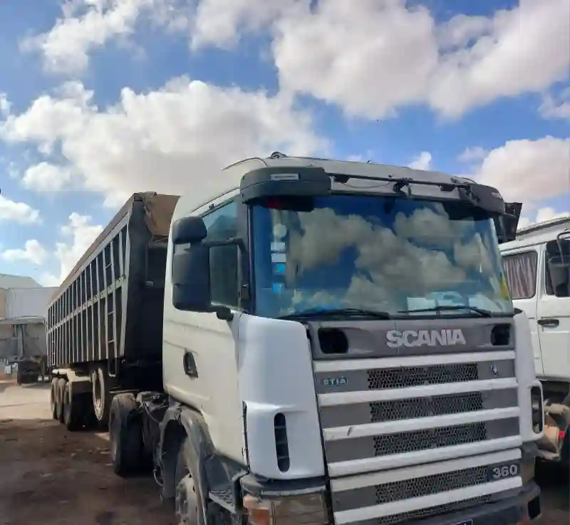 Camion Scania - Vue 2