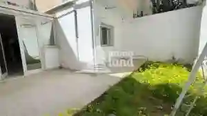 Rdc de Chausse Villa de 183m2 à Borj El Baccouche