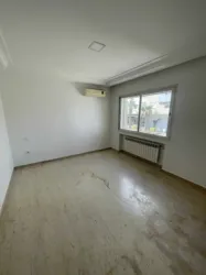 Triplexe à Ennaser à Cite Ennasr 2