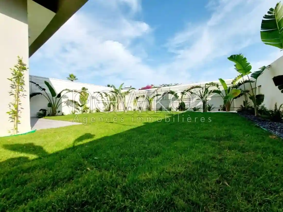 Triplex S3 Jamais Habité à La Marsa - Vue 1