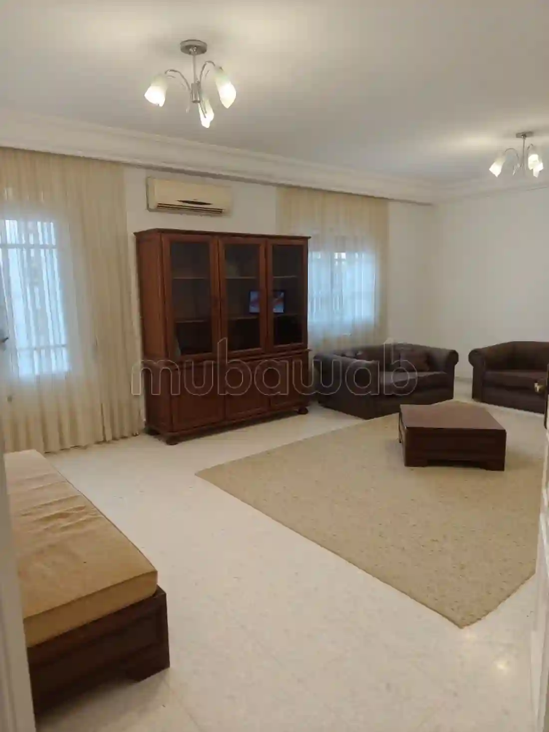 Appart Meublé Salon 3 Chambres à Ennasr 1 - Vue 2