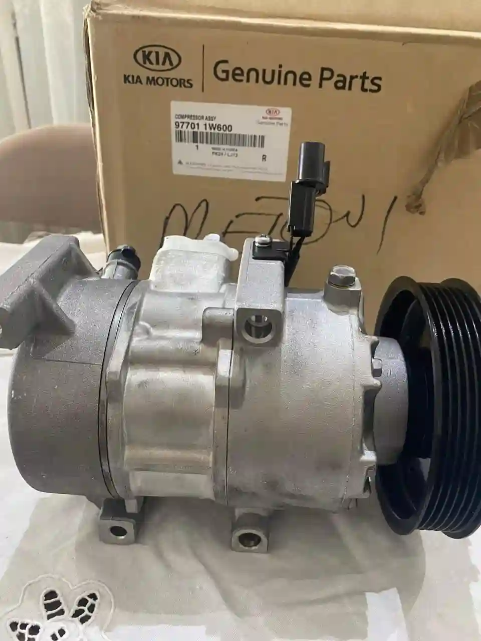 Compresseur Clim kia rio à El Aouina - Vue 2