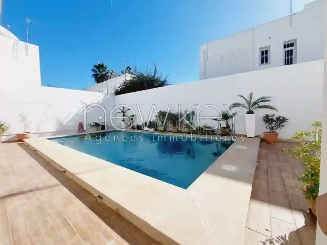 Villa s4 Avec Piscine à la Marsa - Vue 3