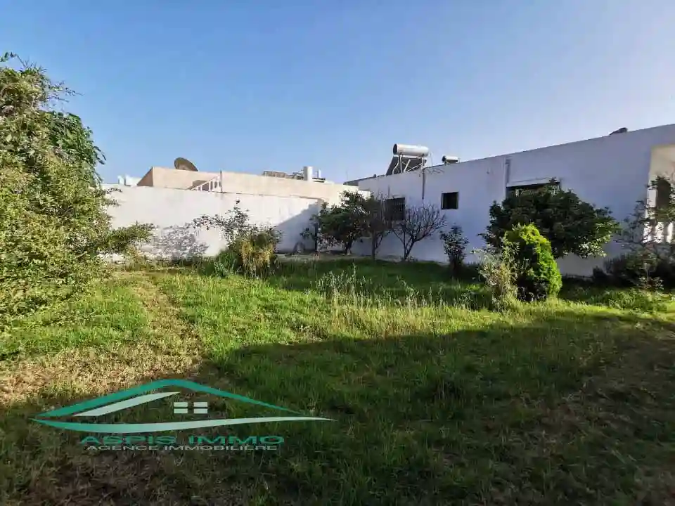 Vt675 Villa 512 m2 à Cite Merdes à Kelibia - Vue 1