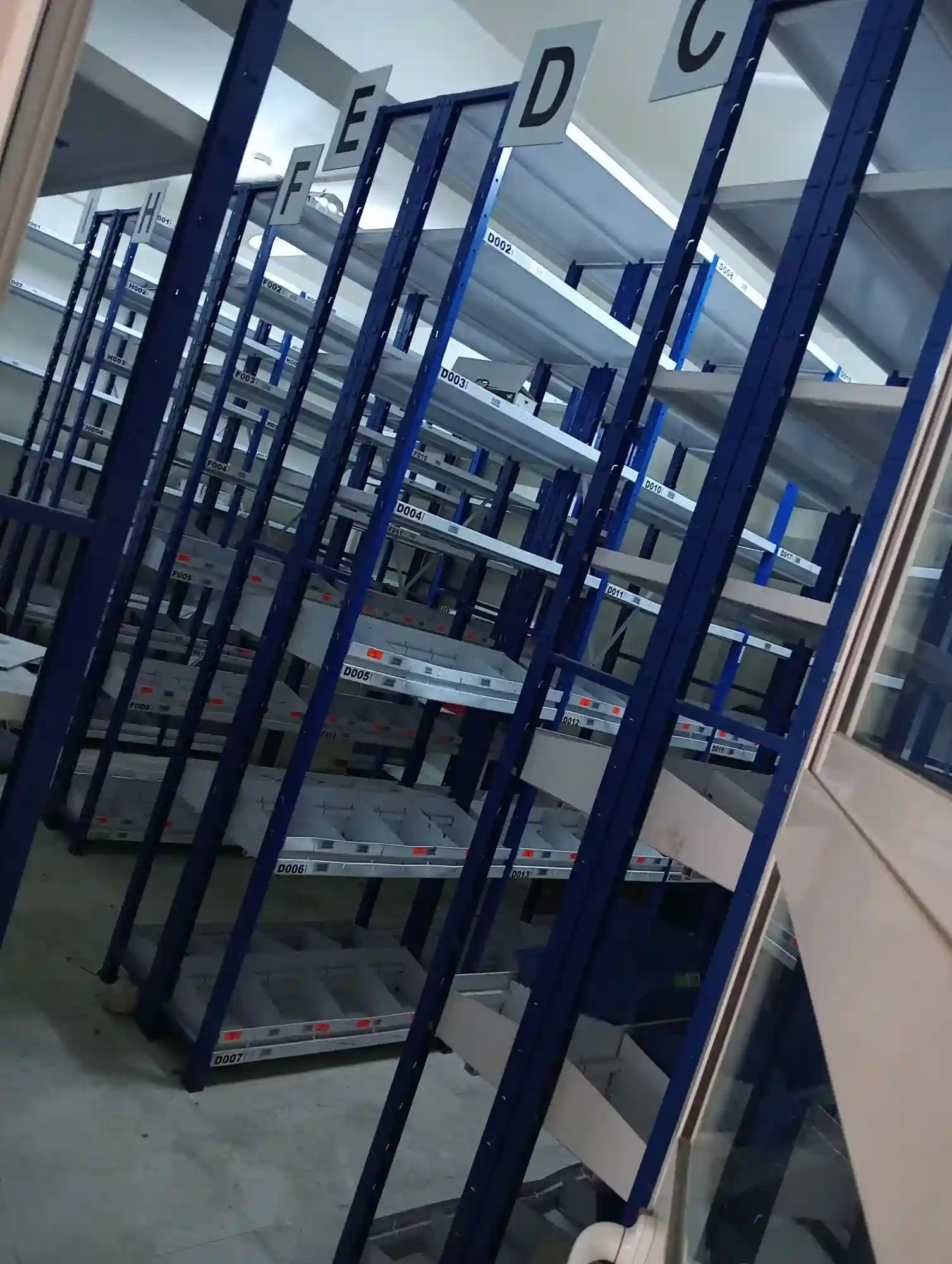 Showroom Équipé Atelier ex Mazda - Vue 1