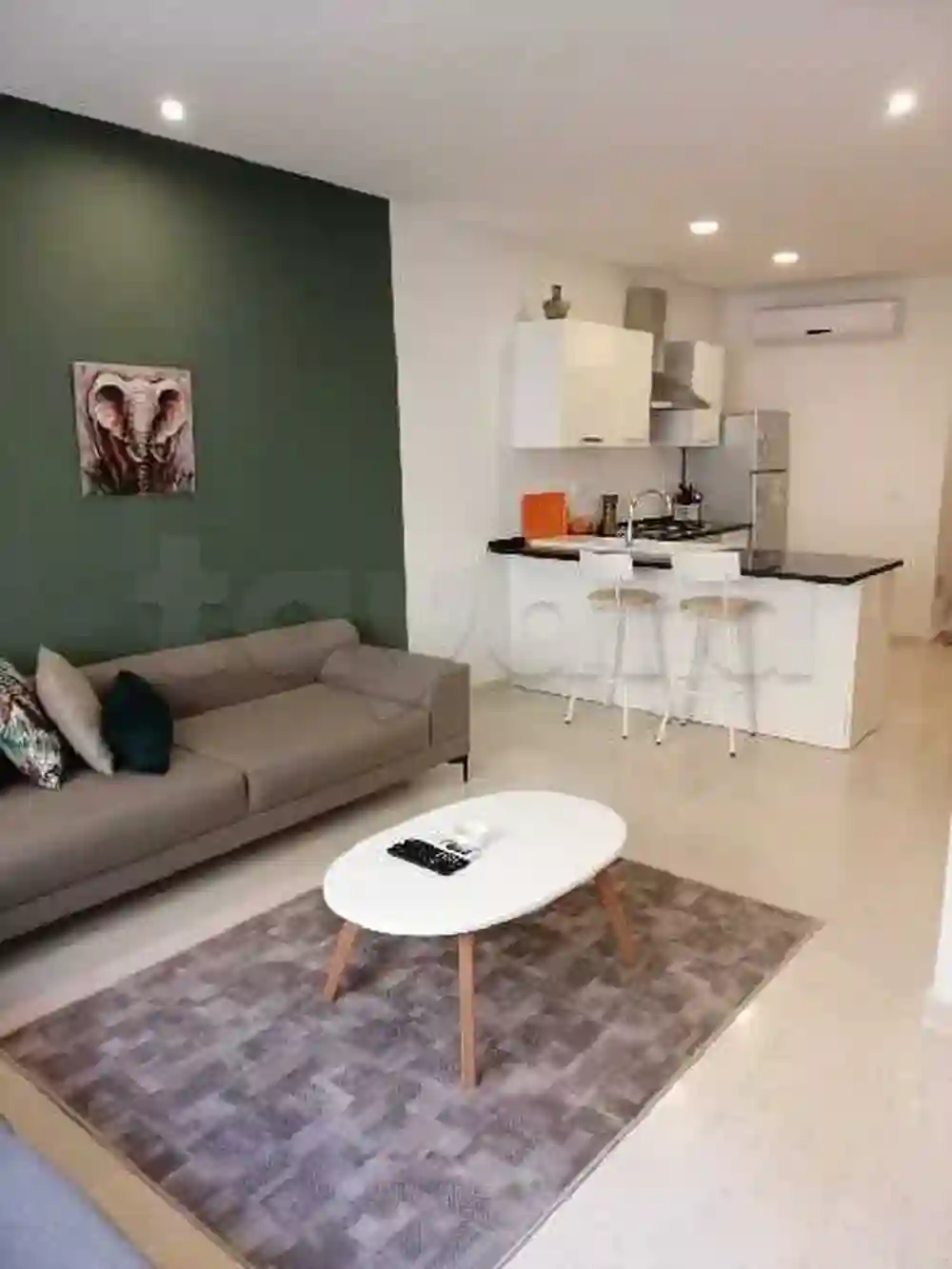 Appartement s1 Meublé par Nuitee à l Aouina Hay Wahat - Vue 4
