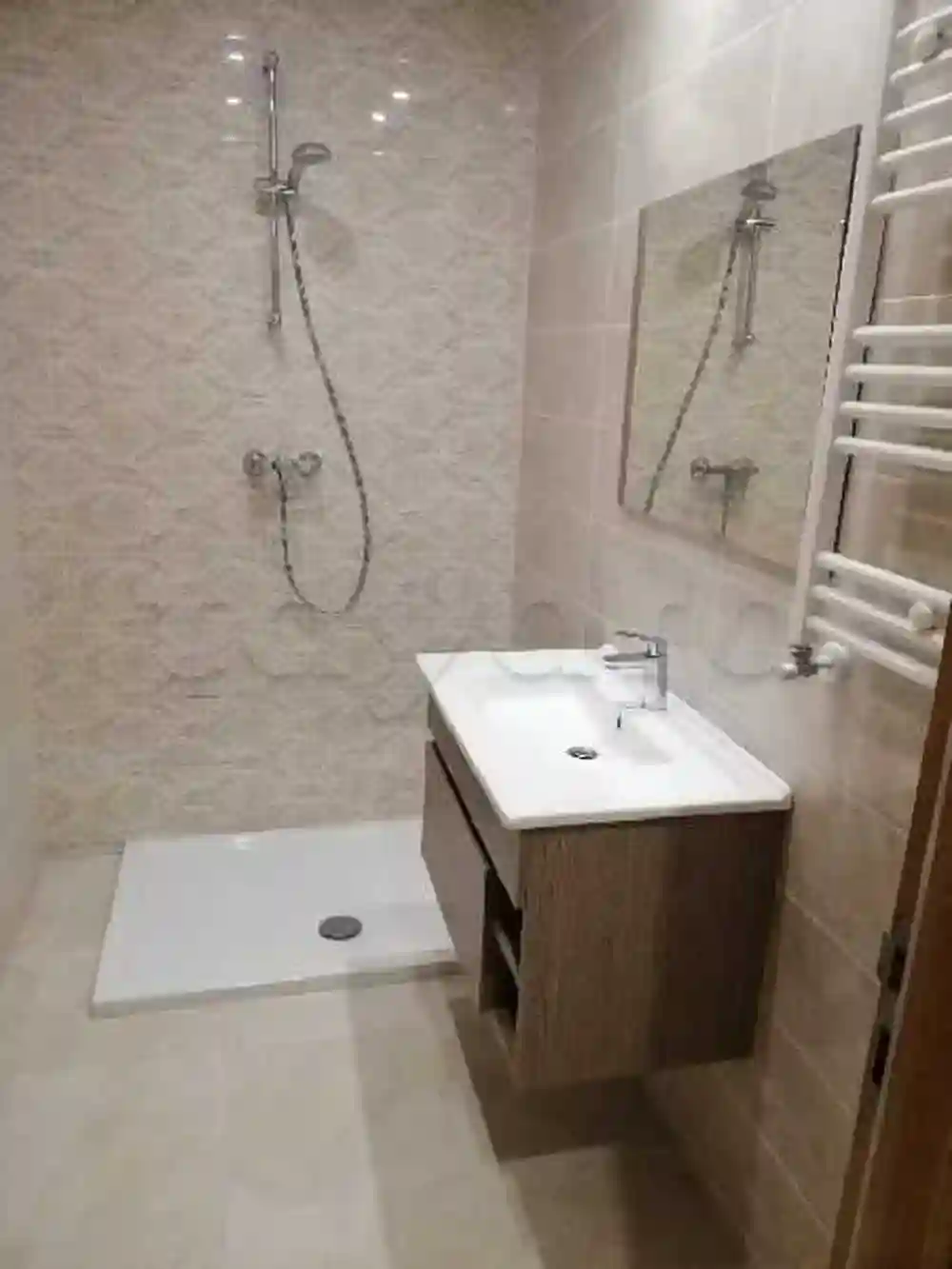 Appartement s1 Meublé par Nuitee à l Aouina Hay Wahat - Vue 8
