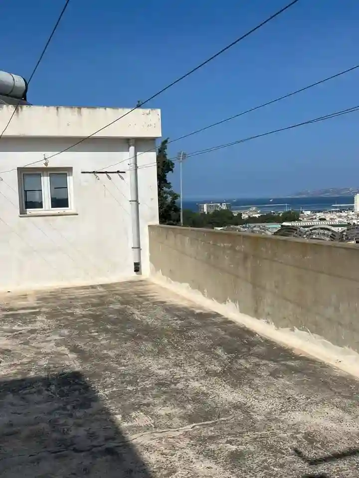 2 Étages de Villa Inachevés à Vendre-bizerte - Vue 6