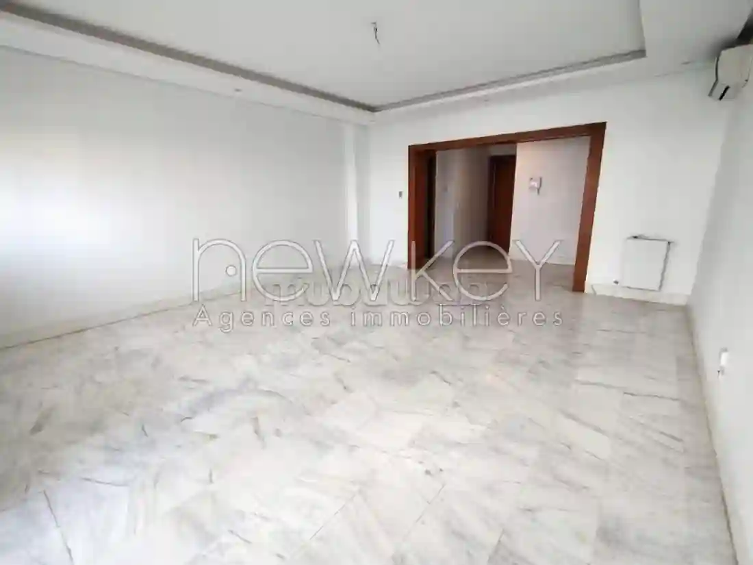 Appartement S3 Avec Terrasse À Louer Aux Jardins De Carthage - Vue 1