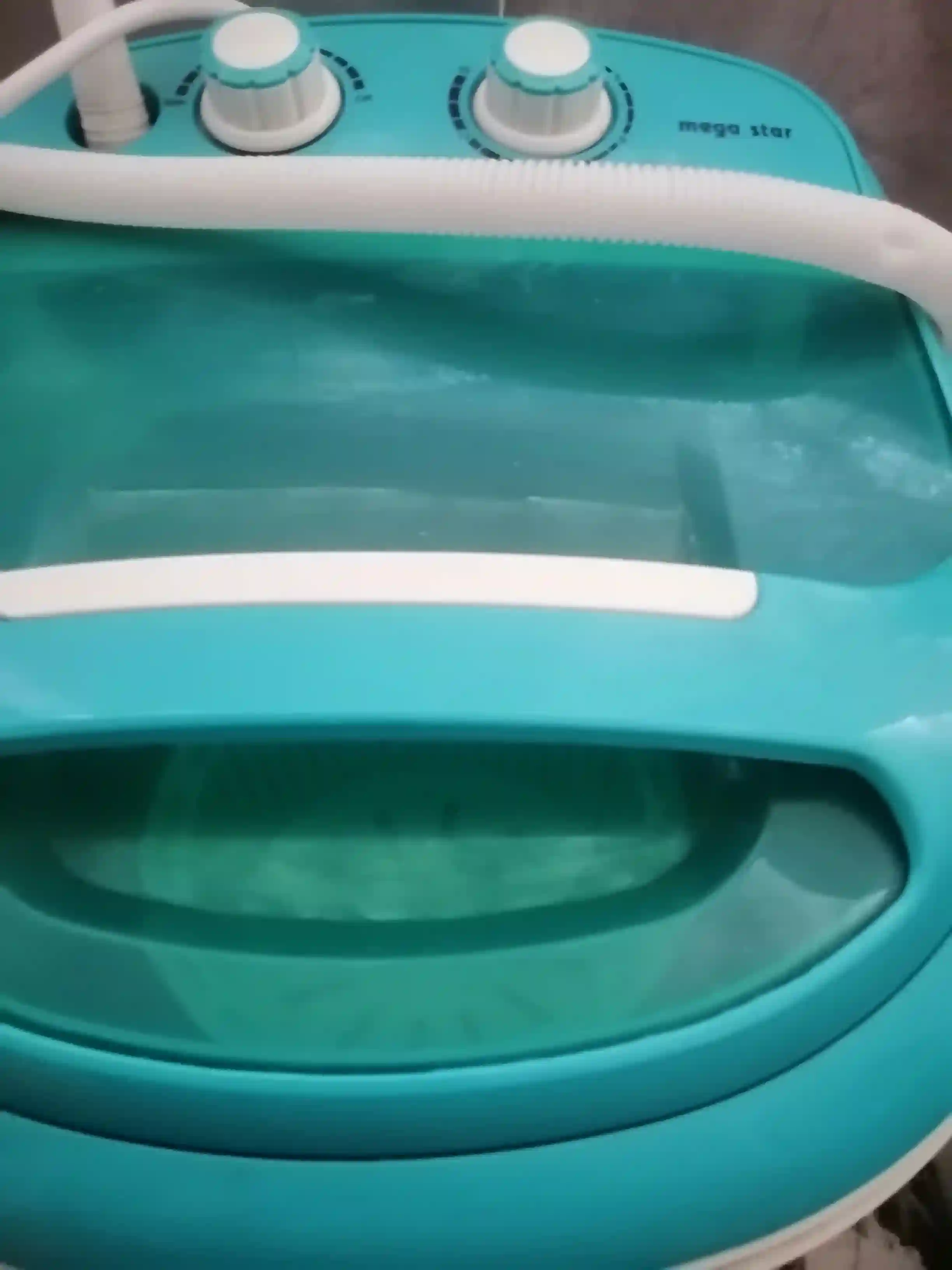 Lave Linge Semi Automatique en Petite Dimension à Le Bardo
