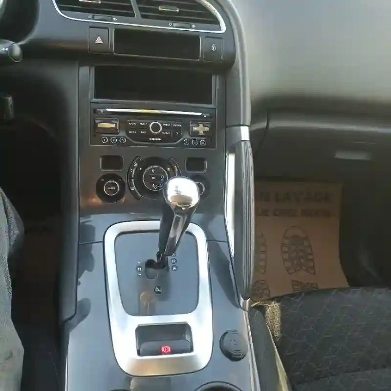 Peugeot 3008 Diesel 2015 - Vue 4