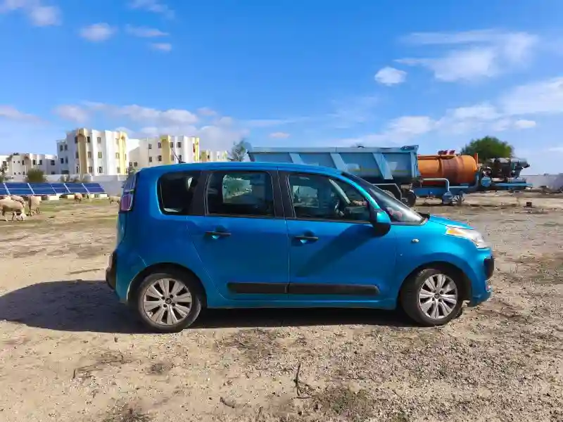 Citroen C3 Picasso Essence 2010 - Vue 7