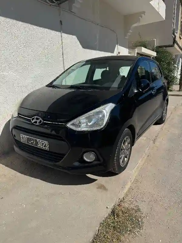 Hyundai I10 Essence 2014 - Vue 2
