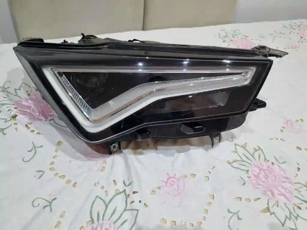 Optique Seat Ateca Original - Vue 3