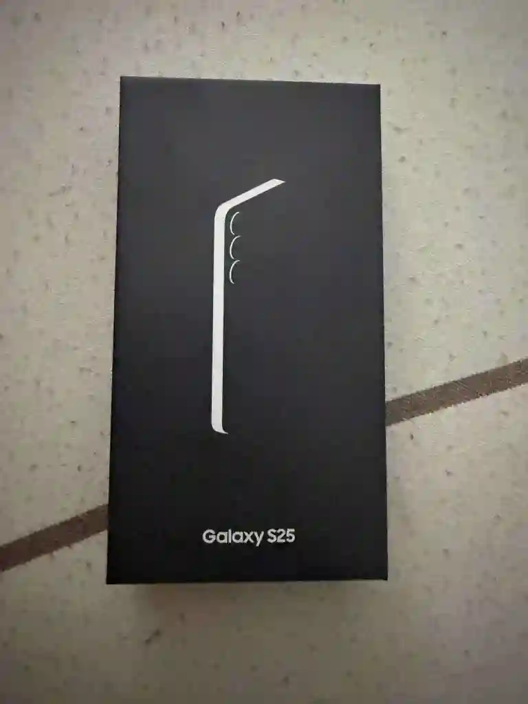 Samsung S25 Importé du Canada - Vue 2