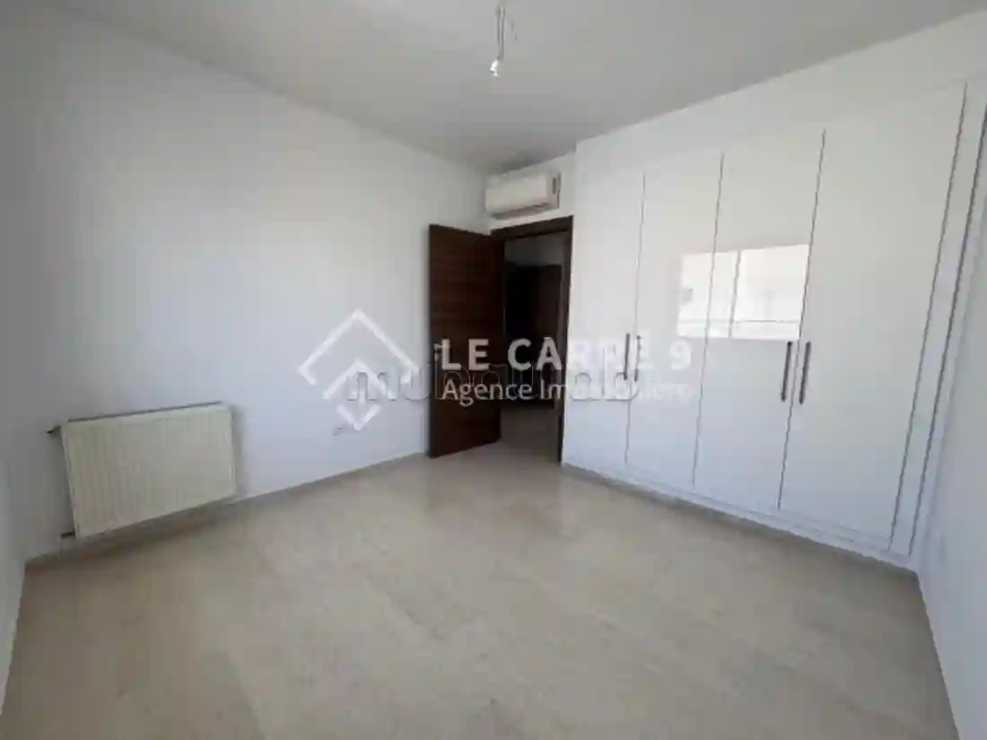 A Vendre S3 Neuf à la Nouvelle Soukra - Vue 2