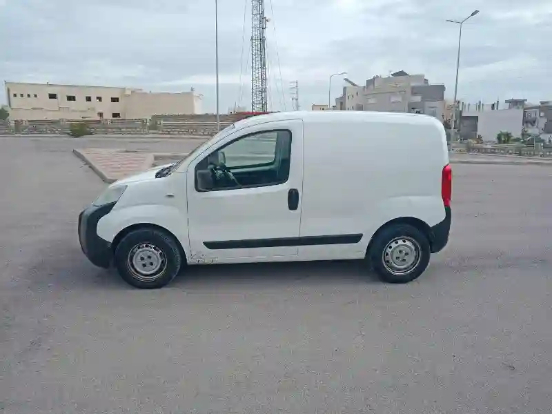 Peugeot Bipper Tepee Diesel 2016 - Vue 1