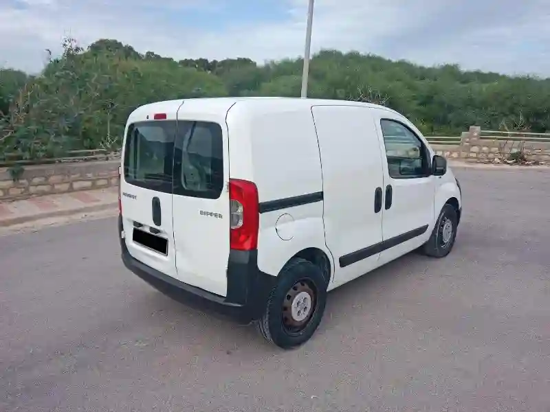 Peugeot Bipper Tepee Diesel 2016 - Vue 2