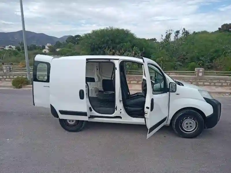 Peugeot Bipper Tepee Diesel 2016 - Vue 5