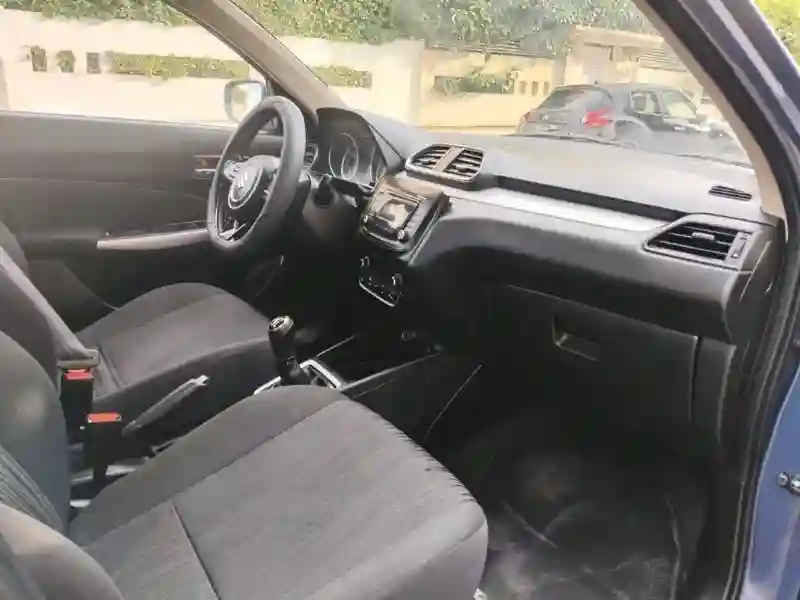 Suzuki Dzair GLX Première Main Très Propre - Vue 4