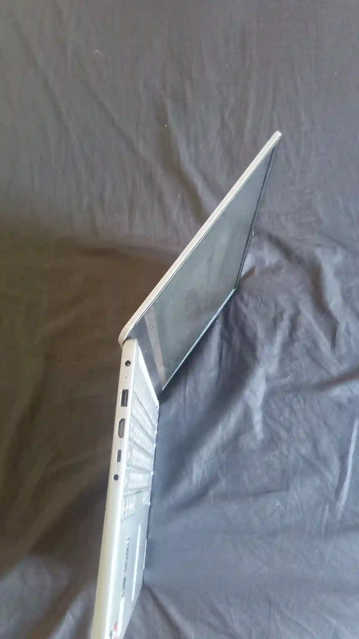 Pc Lenovo à Sidi El Bechir - Vue 2