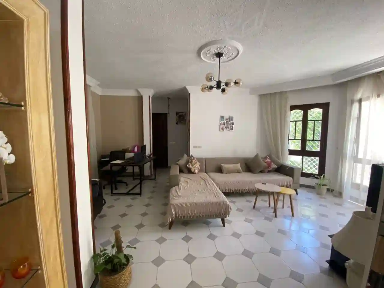 Rdc de Villa à Lghazela à Cite El Ghazala 2 - Vue 1