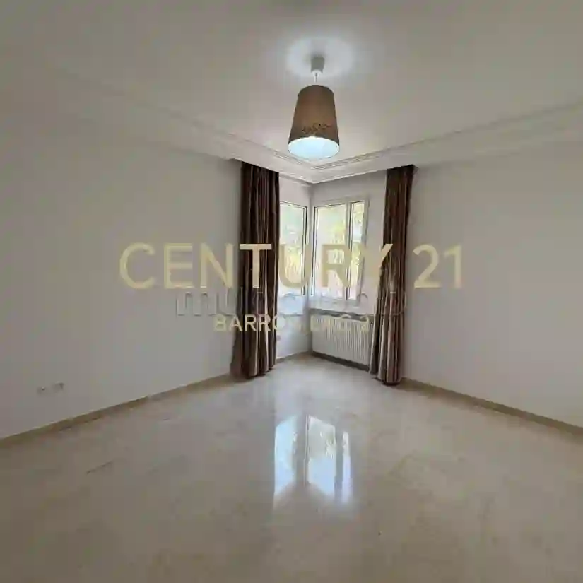 A Louer un Appartement en s3 au Jardin de Carthage