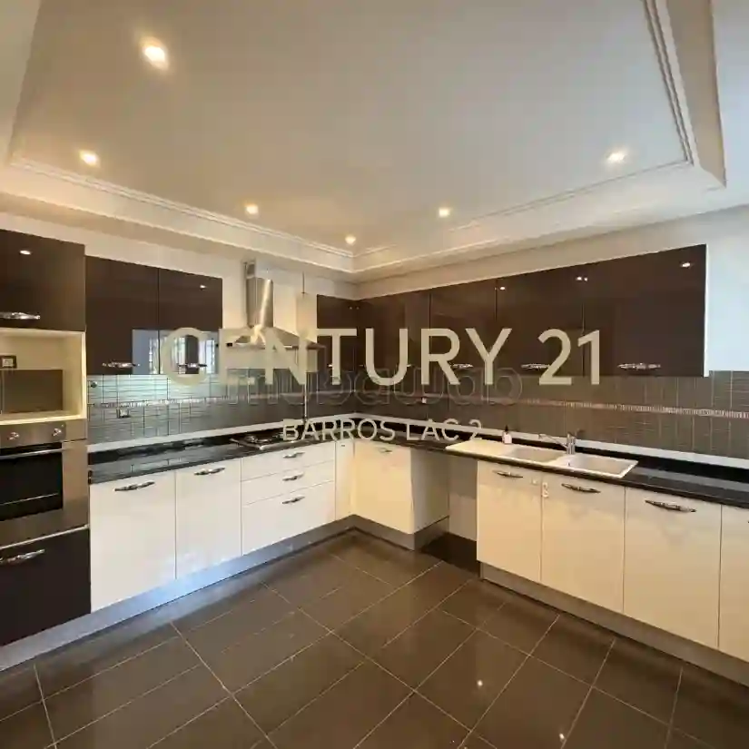 A Louer un Appartement en s3 au Jardin de Carthage - Vue 2