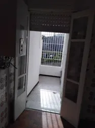 Appartement Spacieux Cité les Roses à Cite Des Roses