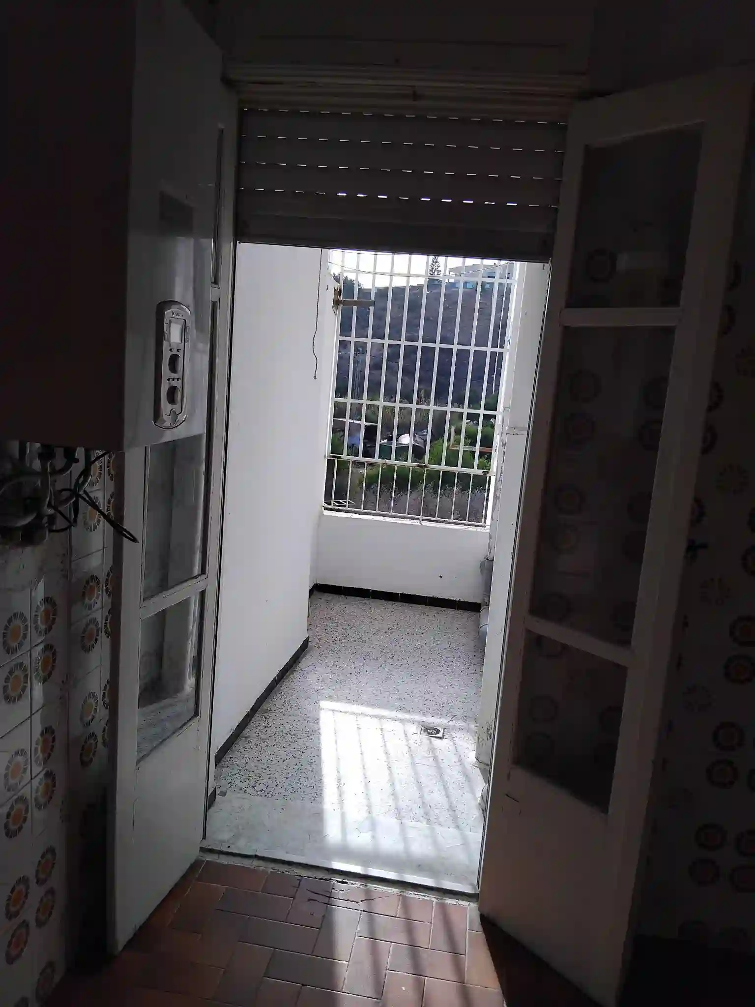 Appartement Spacieux Cité les Roses à Cite Des Roses