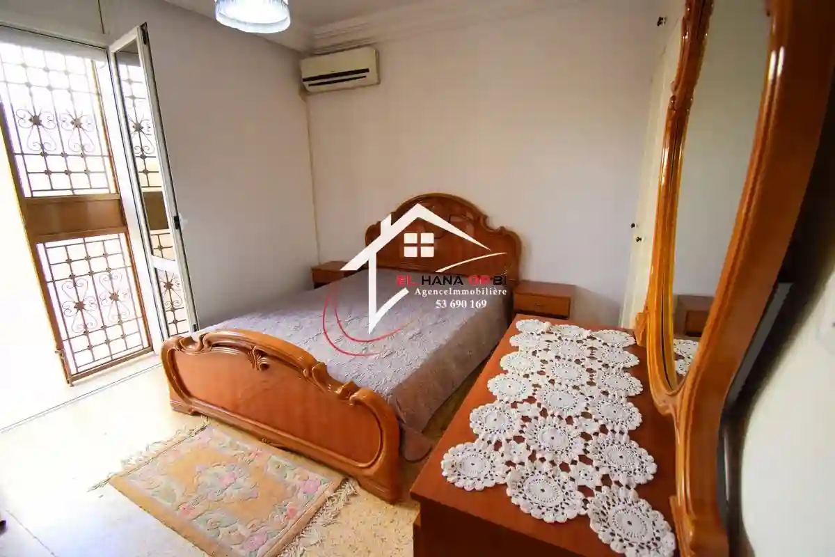 Villa sur Deux Étages à Ksar Hlel a Vendre - Vue 6