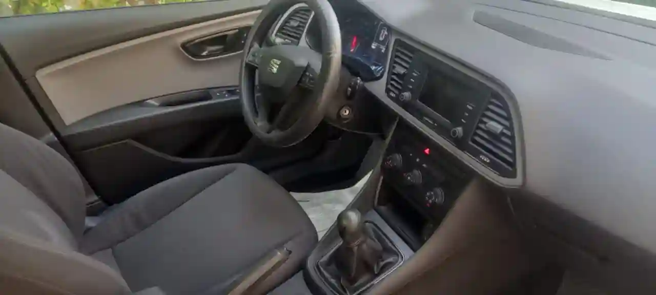 Seat Leon Neuf Neuf Neuf à Cite El Ezz - Vue 1