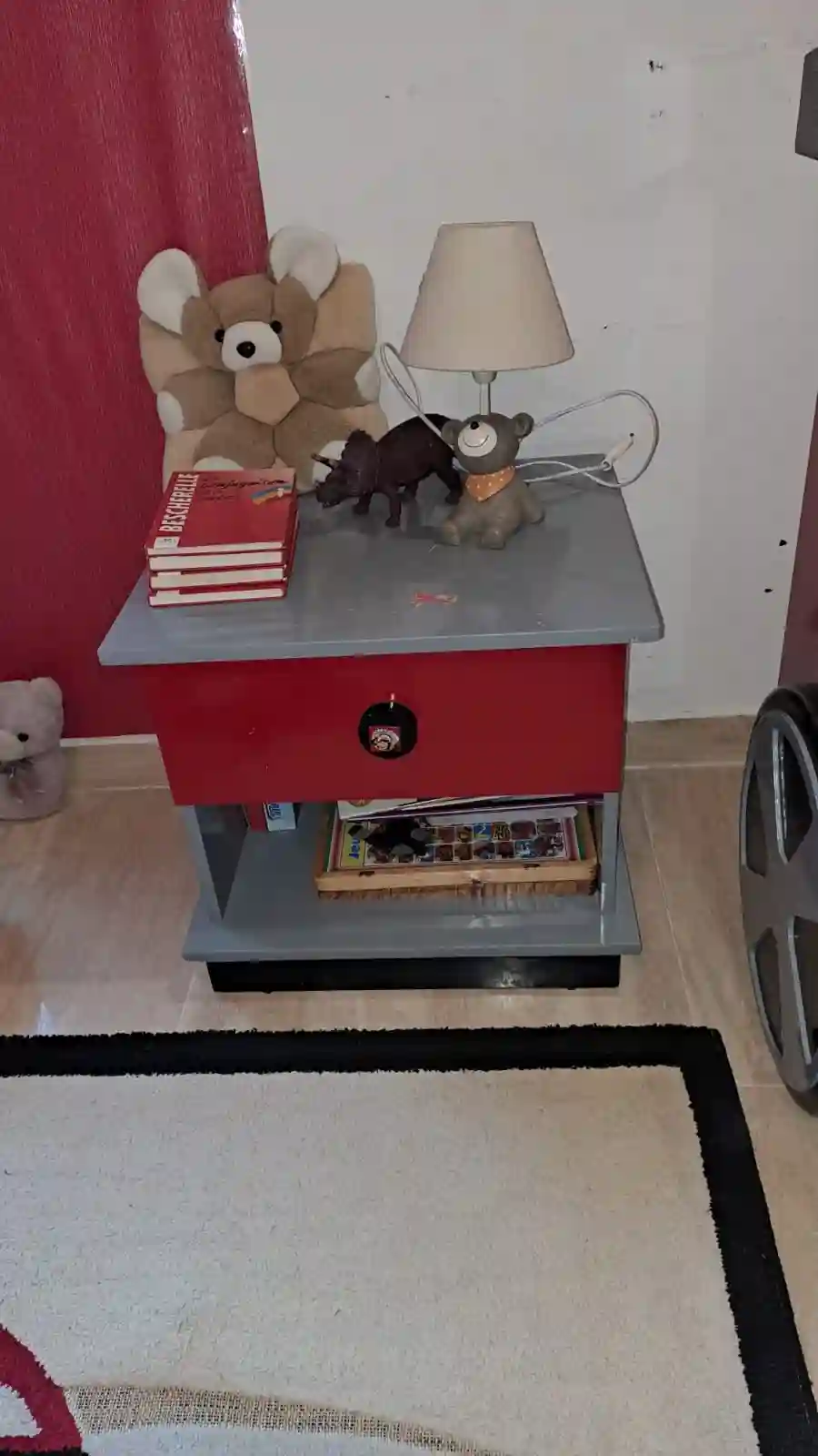 Chambre Ferrari Enfant ou ado Parfait État à Ain Zaghouan - Vue 3