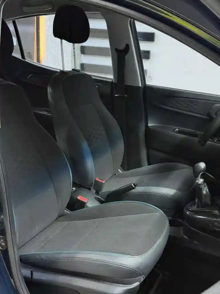 Hyundai Grand i 10 - Vue 5