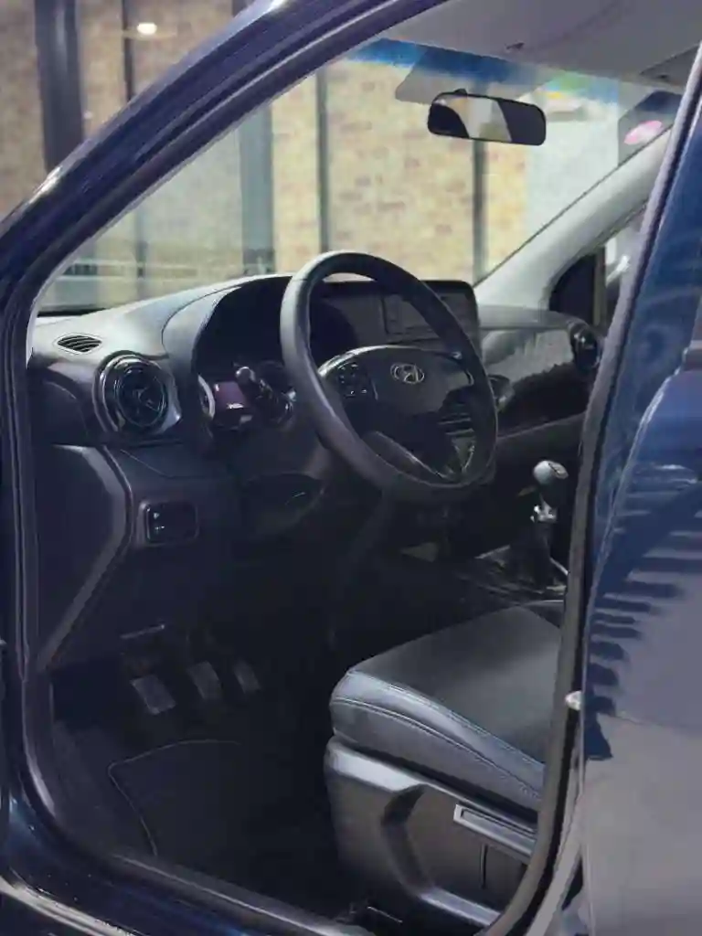 Hyundai Grand i 10 - Vue 7