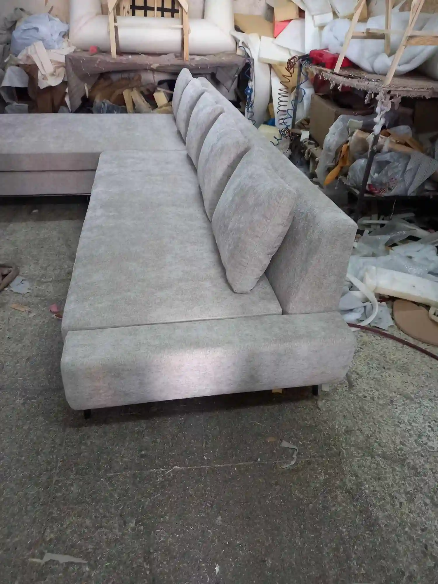 Salon Neuf à Raoued - Vue 1