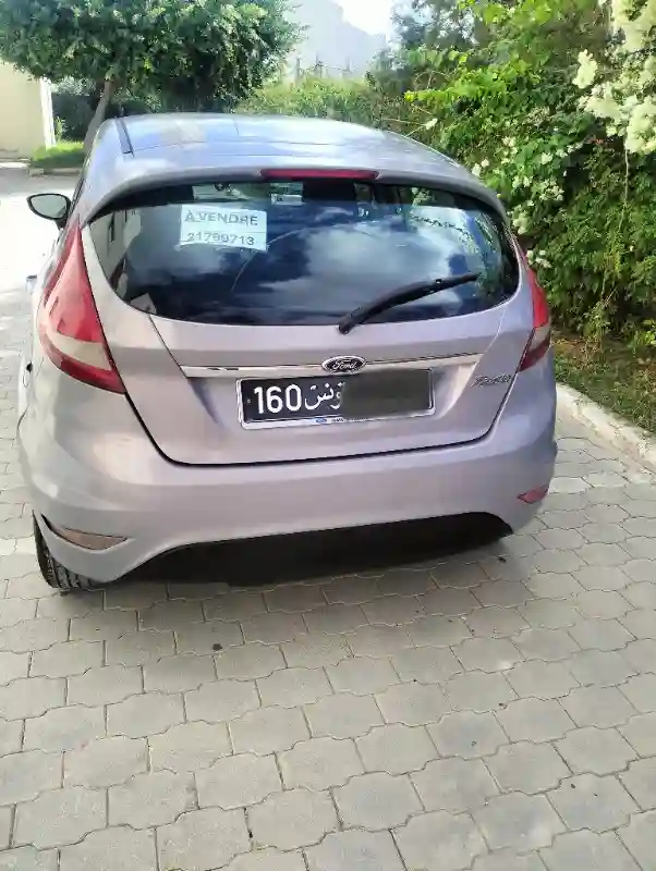 Ford Fiesta Essence 2012 - Vue 2