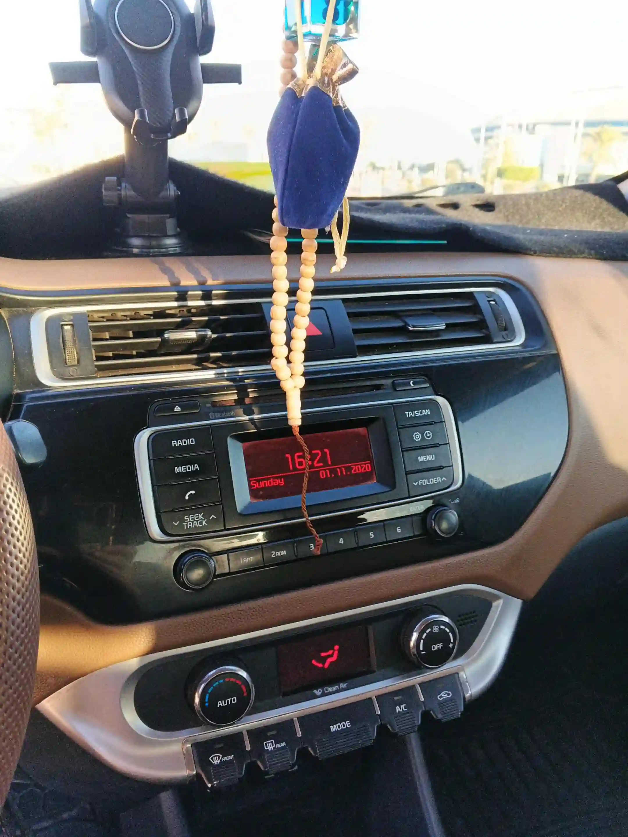 Excellente kia rio à El Mourouj