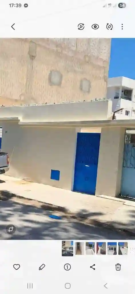 منزل وارض للبيع - Vue 6