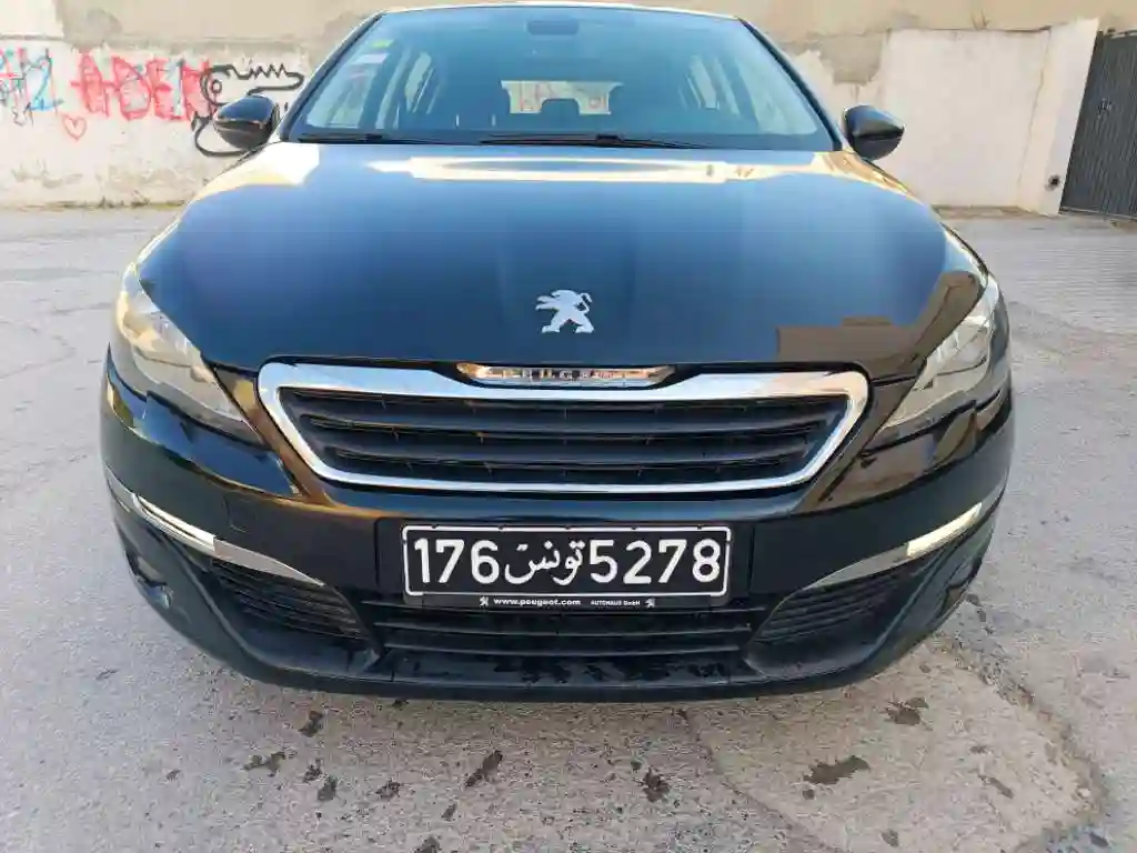 Peugeot 308 - Vue 2