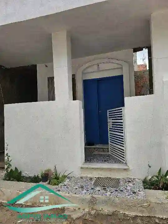 Vt906 rez de Chaussé 100 m2 à el Marsa Kelibia à Kelibia