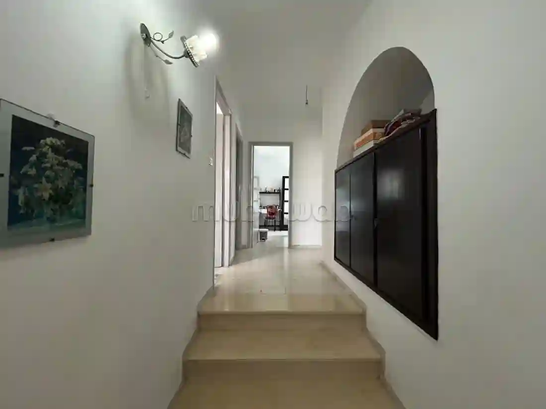 A Vendre un Appartement en S3 à Ennasr1 - Vue 3