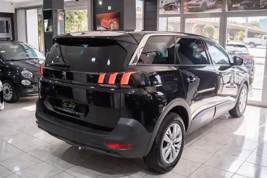 🌟peugeot 5008 Allure🌟 📲 51 080 080 | 26 410 477 - Vue 3