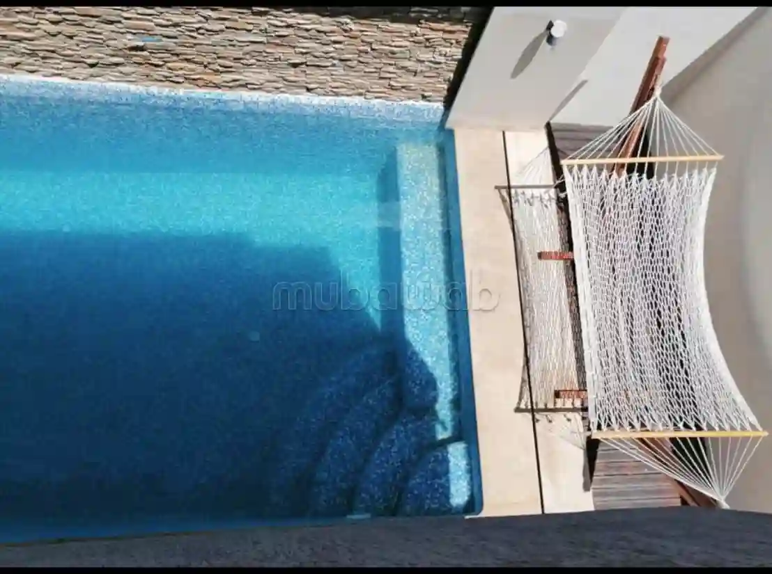 A Louer Villa Style Américaine Avec Piscine - Vue 1