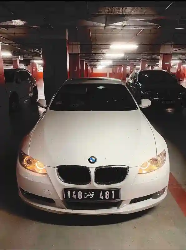 Bmw 316 Essence 2010 - Vue 1